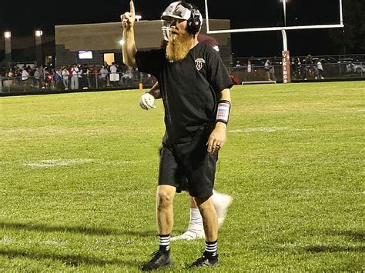 How long is an extra point kick?